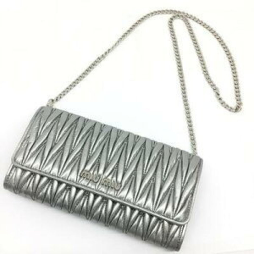 Miu Miu Wallet Clutch Bag ID Chain - Picture 3 of 7